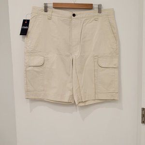 NWT Men's Chaps shorts 36